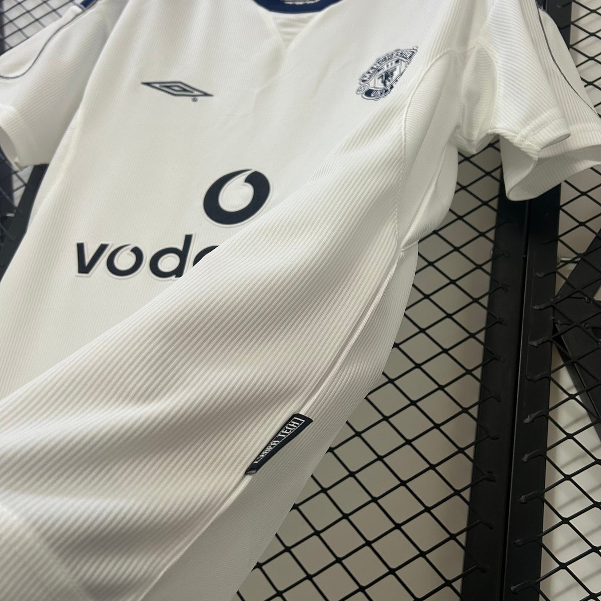 Retro Manchester United 00-01 Visitante