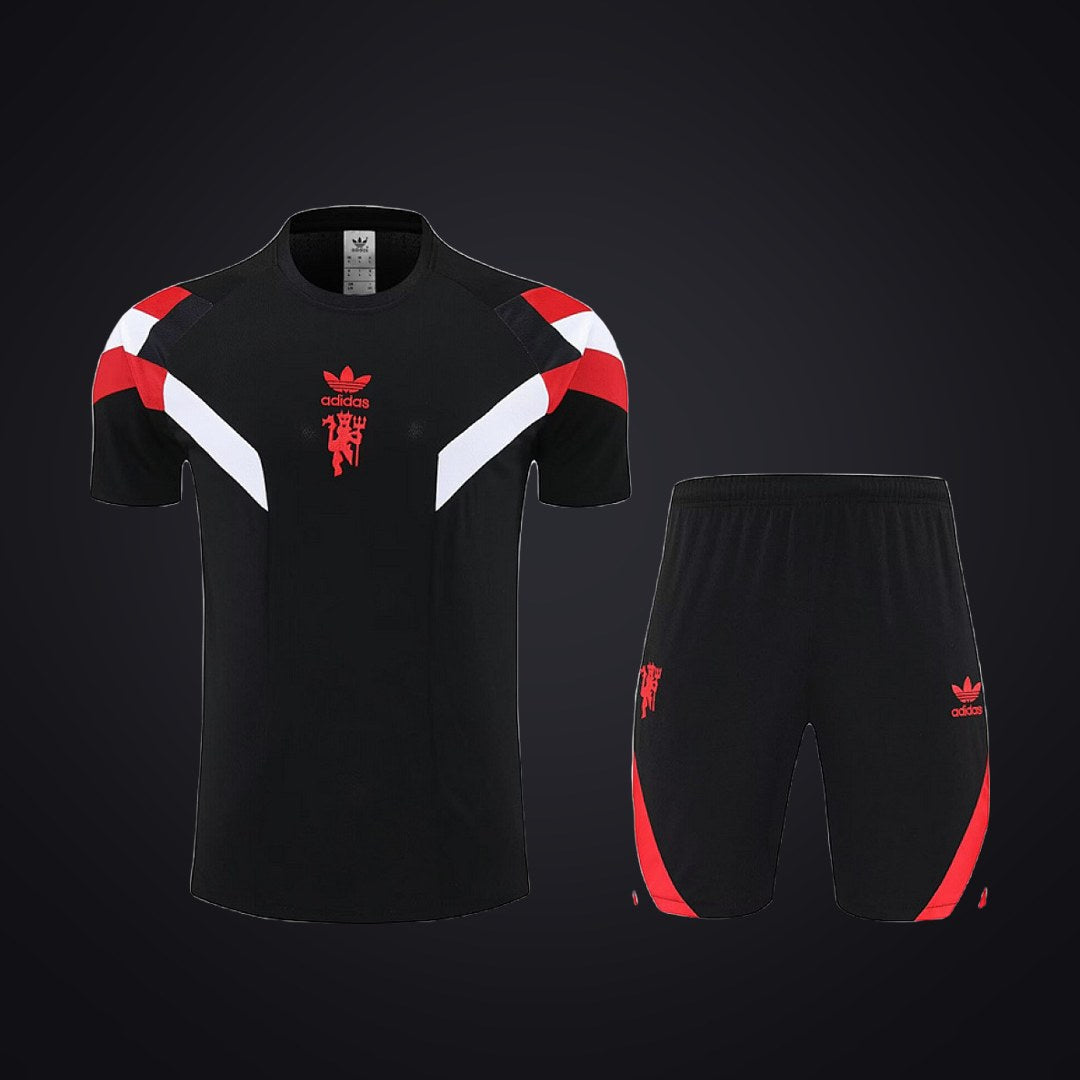 Conjunto de Entrenamiento Manchester United 25-26 Negra (delante)