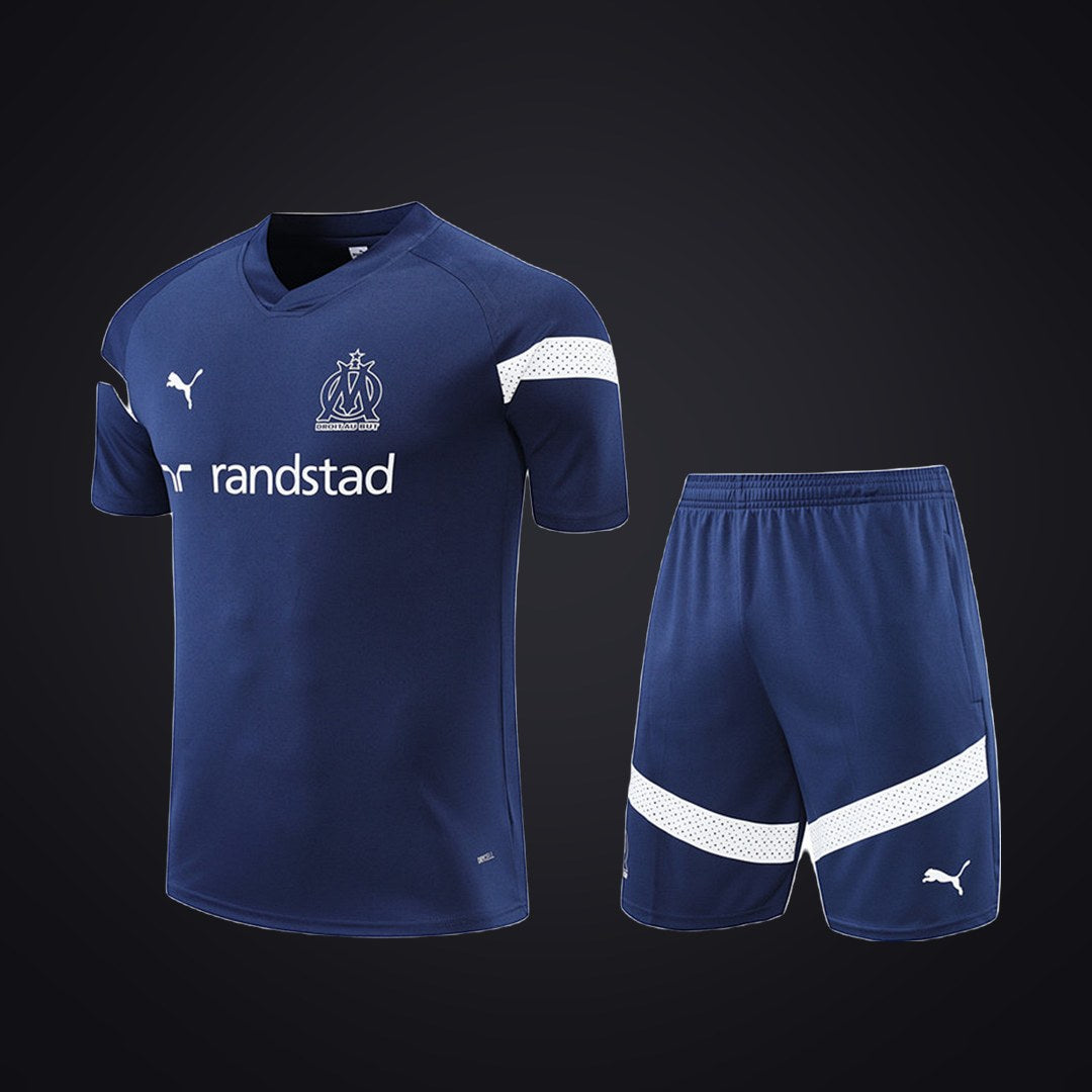 Conjunto de Entrenamiento Olympique de Marsella 22-23 Azul · Modelo 3 (delante)
