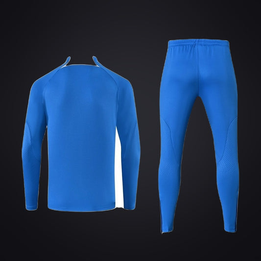 Chándal América 23-24 Azul · Modelo 2 (detrás)