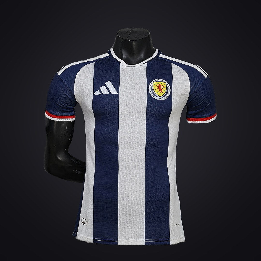 Escocia 2026 Edición Especial Azul (Player Version) (delante)