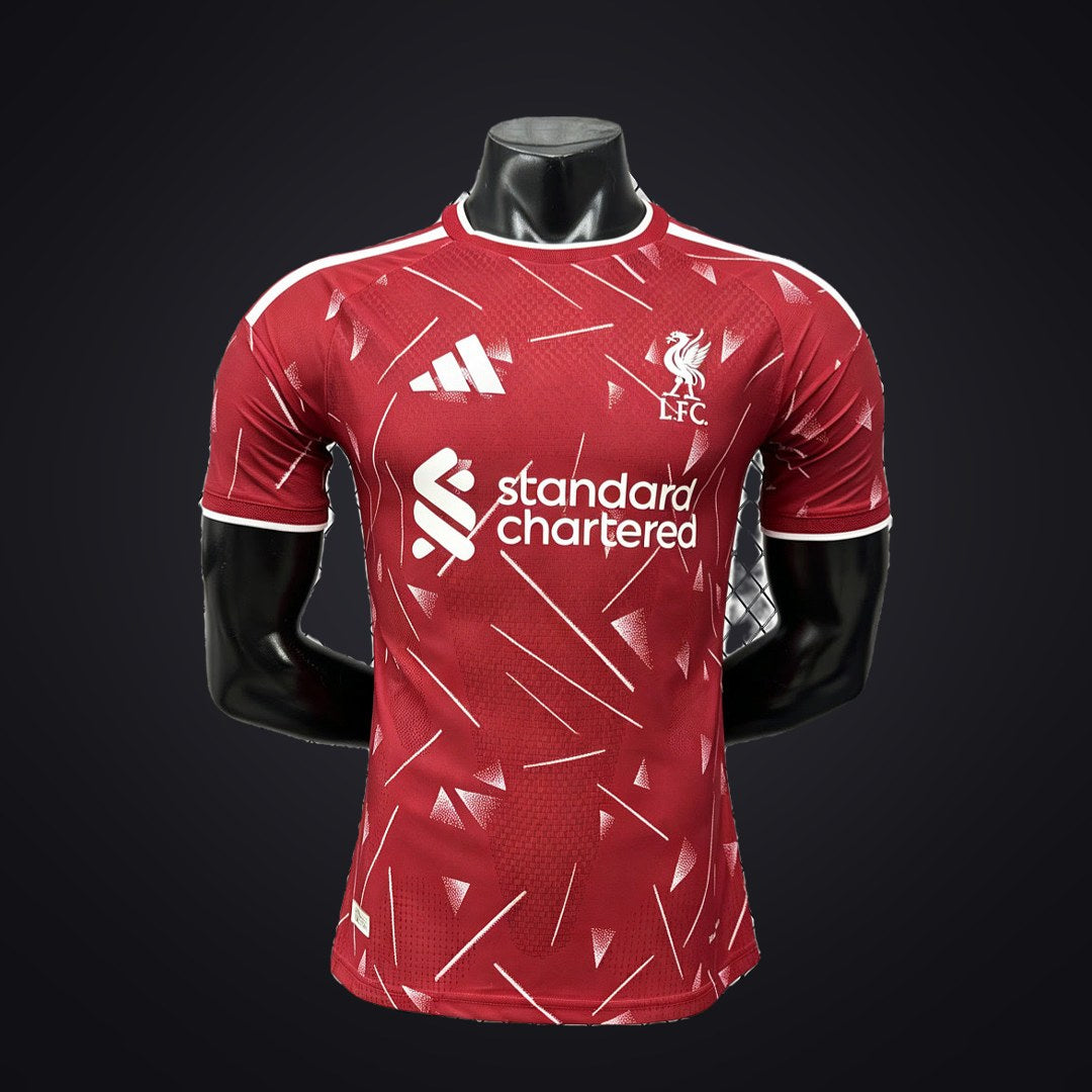 Liverpool 26-27 Local (Player Version) (delante)