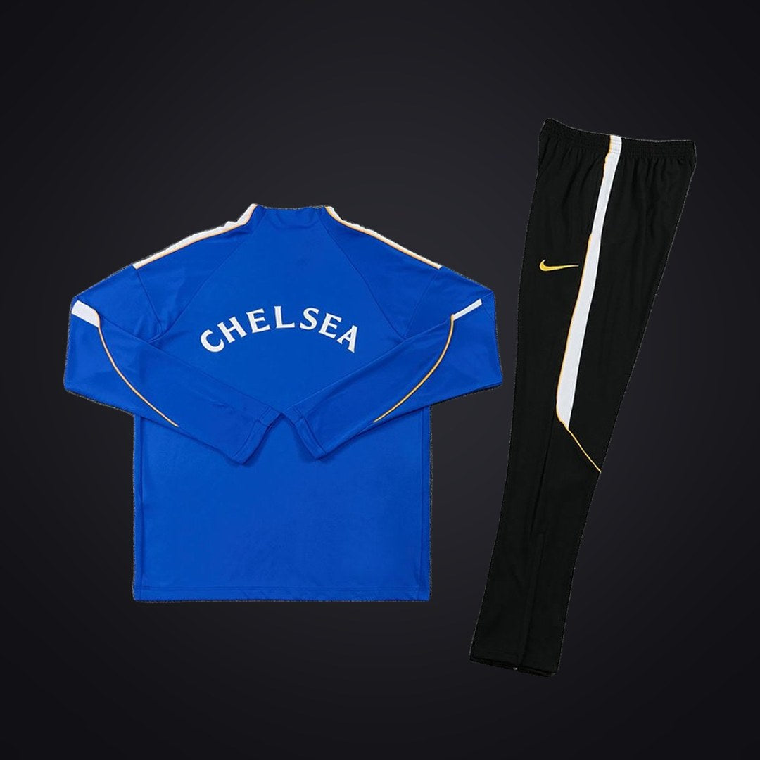 Chelsea 26-27 Entreno (Niño) (detrás)