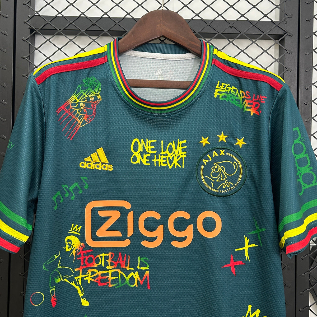 Ajax 2025 Edición Especial (Fan Version)