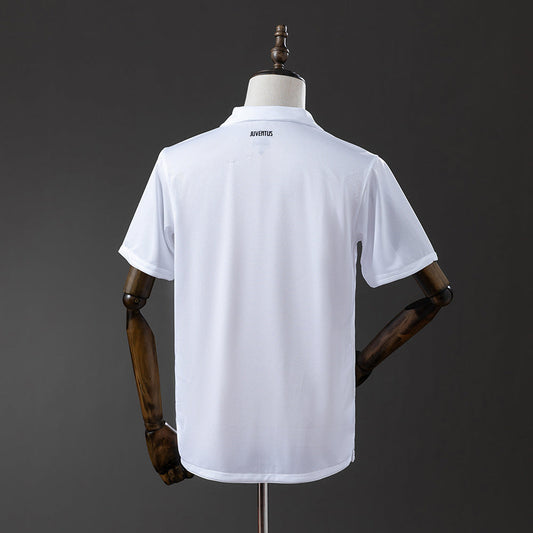 Retro Juventus 10-11 Visitante