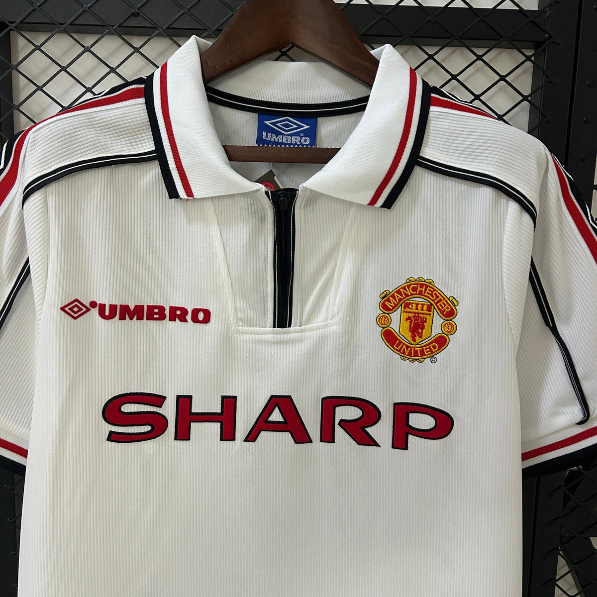 Retro Manchester United 98-99 Conmemorativa