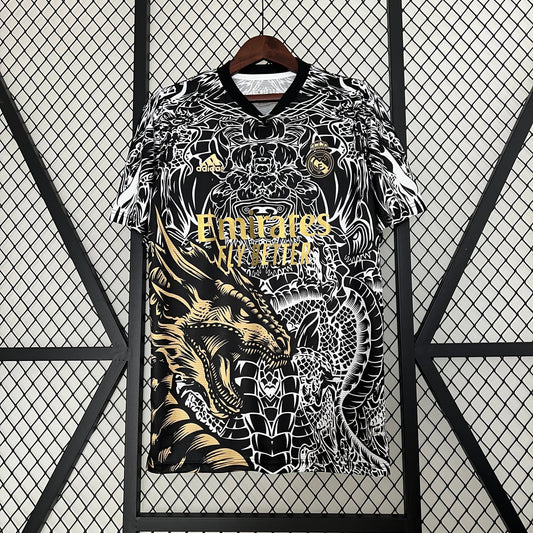 Real Madrid 2024 Edición Especial (Fan Version)