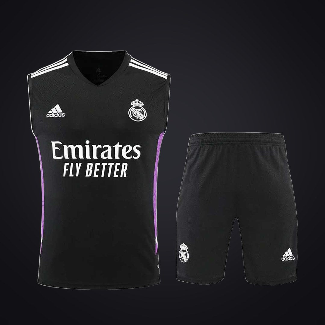 Conjunto de Entrenamiento Real Madrid 22-23 Negra (delante)