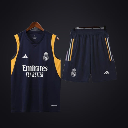 Conjunto de Entrenamiento Real Madrid 23-24 Azul Marino · Modelo 8 (delante)