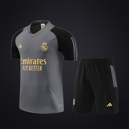 Conjunto de Entrenamiento Real Madrid 23-24 Gris · Modelo 2 (delante)