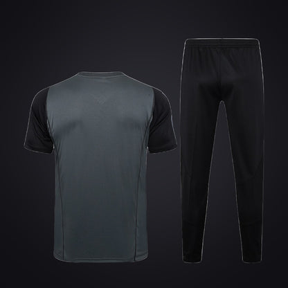 Conjunto de Entrenamiento Real Madrid 23-24 Gris (detrás)