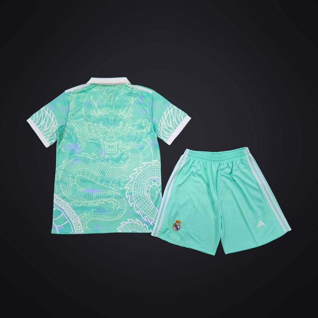 Conjunto de Entrenamiento Real Madrid 24-25 Concept Dragón Verde (detrás)