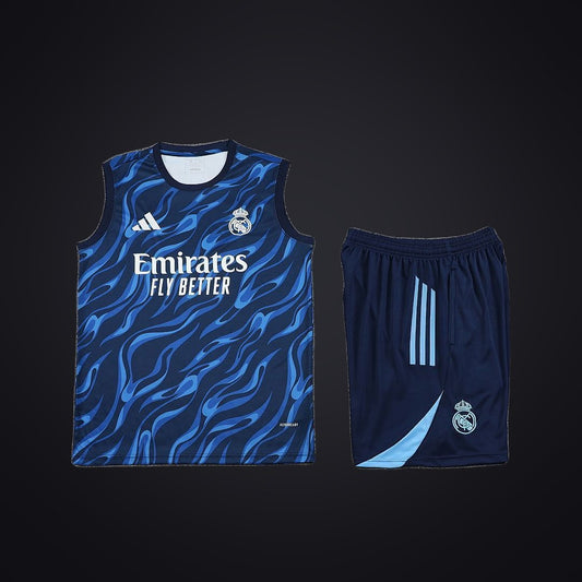 Conjunto de Entrenamiento Real Madrid 25-26 Azul · Modelo 2 (delante)