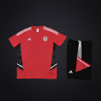 Conjunto de Entrenamiento Bayern de Múnich 22-23 Negra (detrás)