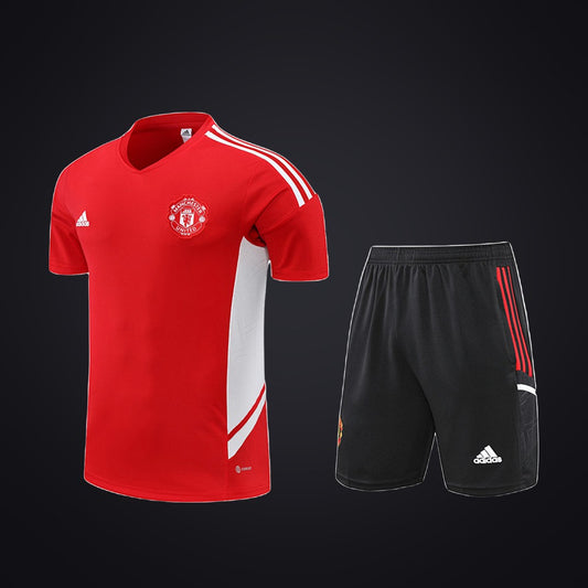 Conjunto de Entrenamiento Manchester United 22-23 Roja · Modelo 2 (delante)