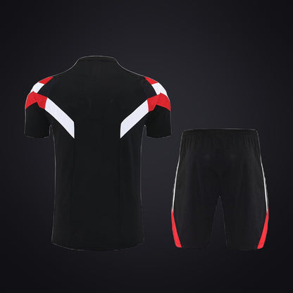 Conjunto de Entrenamiento Manchester United 25-26 Negra (detrás)