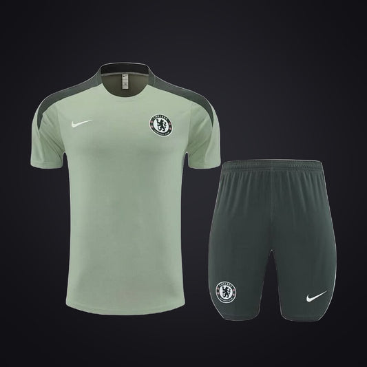 Conjunto de Entrenamiento Chelsea 25-26 Verde · Modelo 3 (delante)
