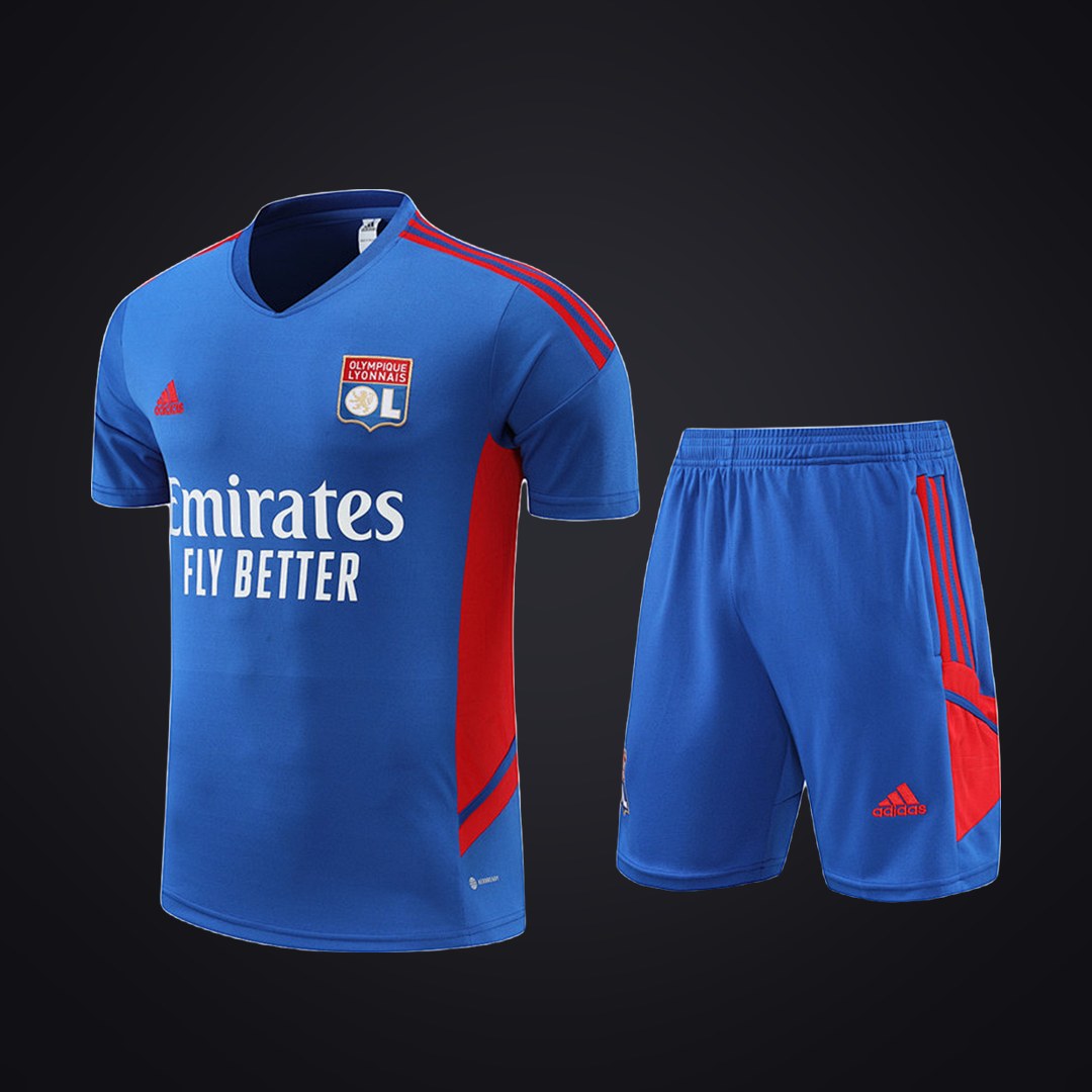 Conjunto de Entrenamiento Olympique de Lyon 22-23 Azul · Modelo 2 (delante)