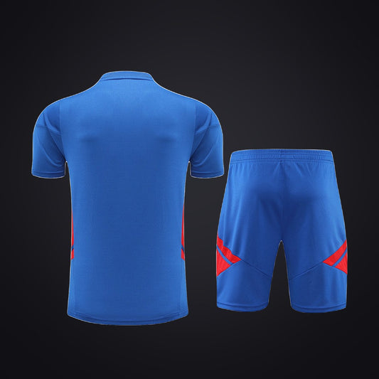 Conjunto de Entrenamiento Olympique de Lyon 22-23 Azul · Modelo 2 (detrás)