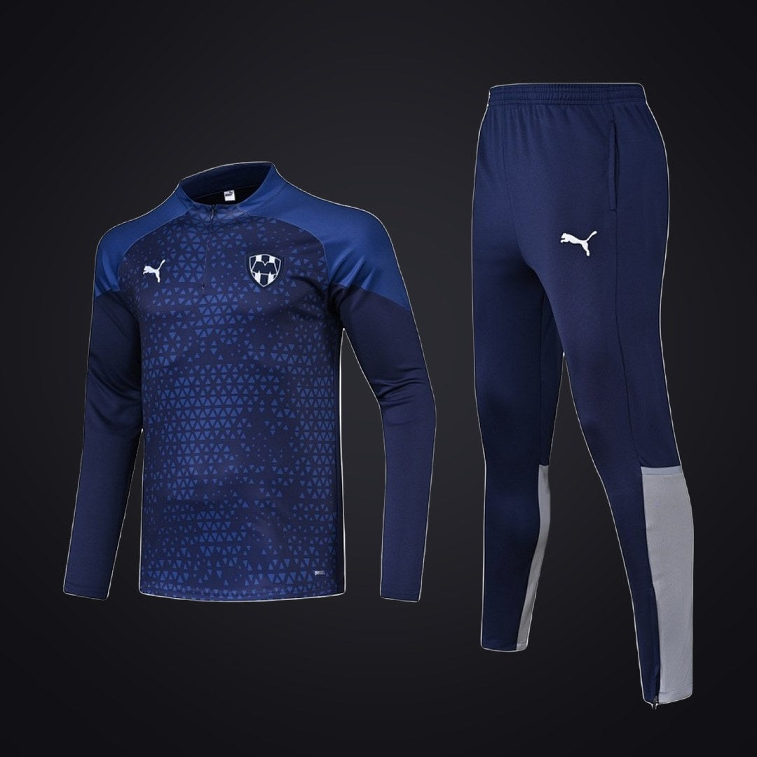 Chándal Monterrey 23-24 Azul Marino · Modelo 2 (delante)