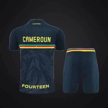 Conjunto de Entrenamiento Camerún 25-26 Negra · Modelo 2 (detrás)