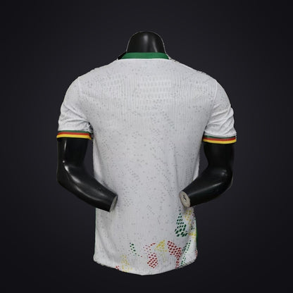 Camerún 2026 Visitante (Player Version) (detrás)