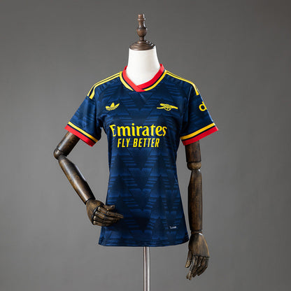 Arsenal 26-27 Visitante (Mujer)