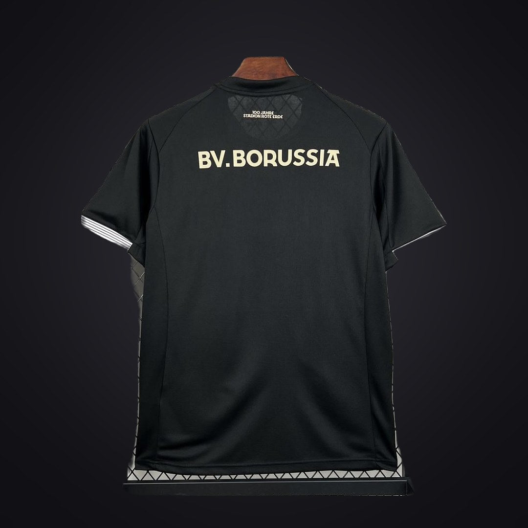 Borussia Dortmund 26-27 Edición Especial Negra (Fan Version) (detrás)