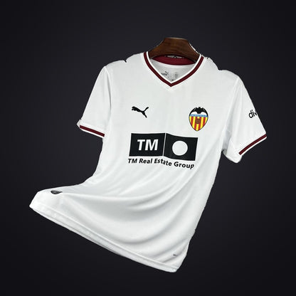 Valencia 26-27 Local (Fan Version) (delante)