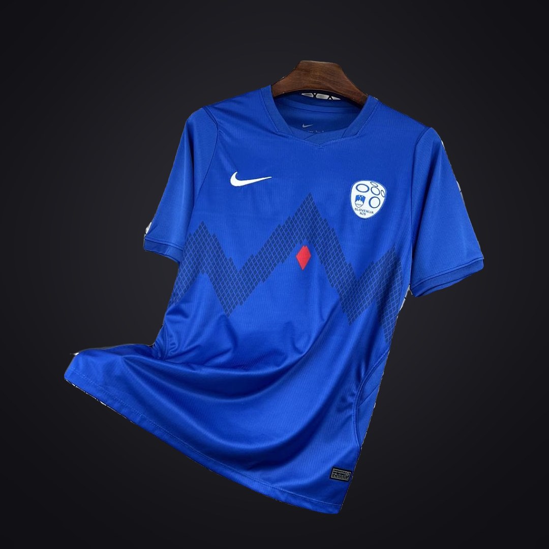 Eslovenia 2026 Visitante (Fan Version) (delante)