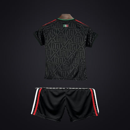 México 2026 Tercera (Niño) (detrás)