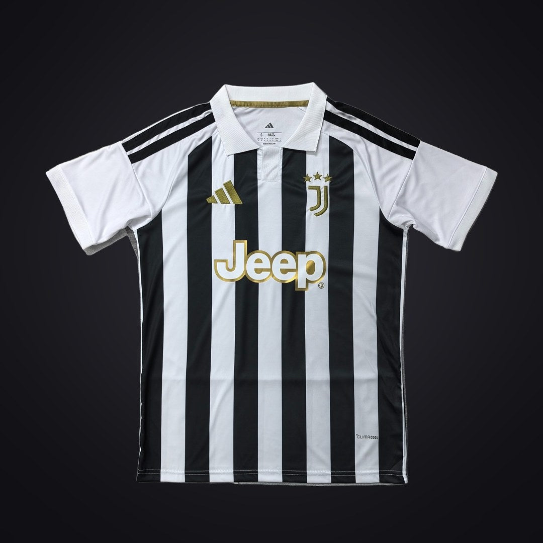 Juventus 26-27 Local (Fan Version) (delante)