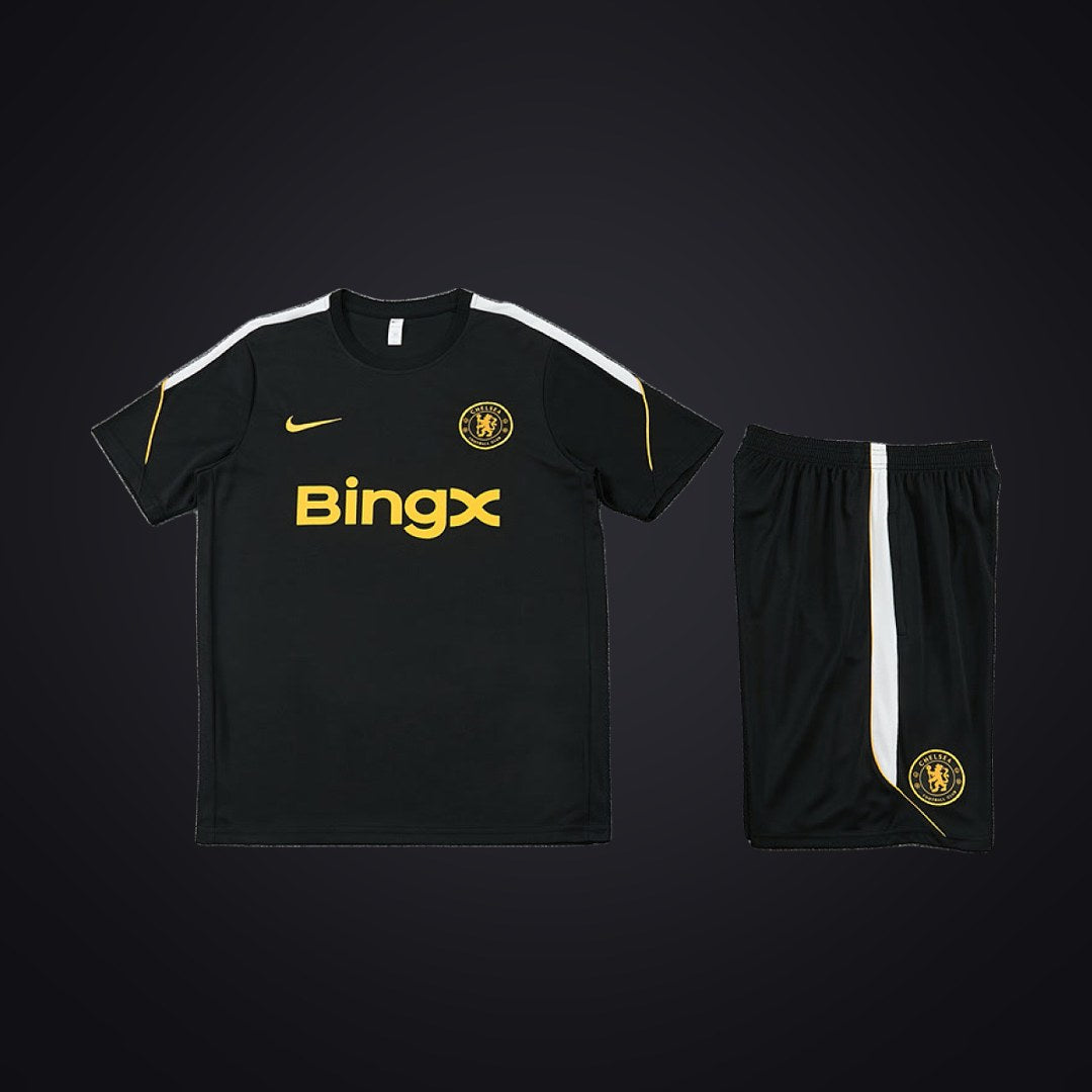 Chelsea 26-27 Edición Especial Negra (Niño) (delante)