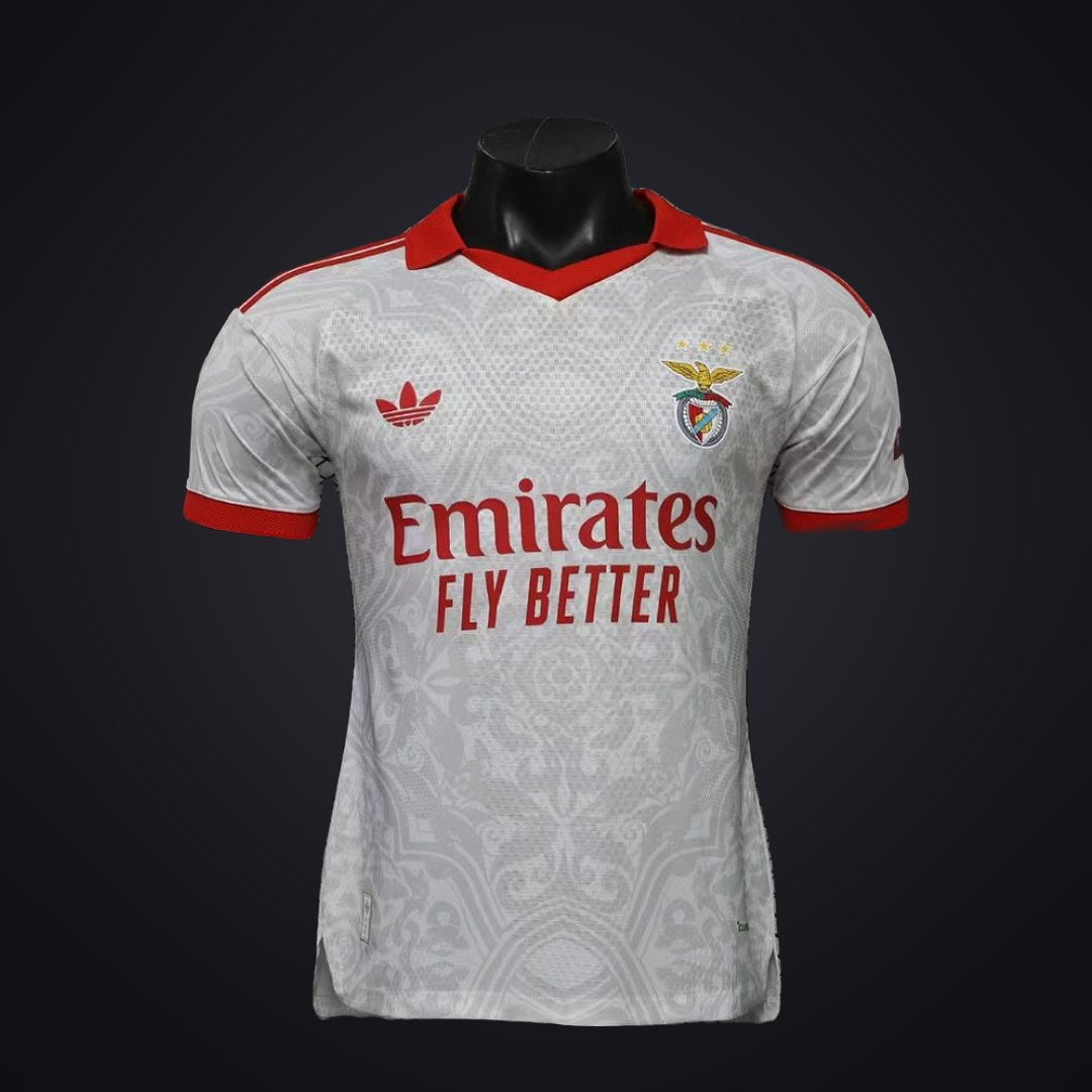 Benfica 26-27 Visitante (Player Version) (delante)