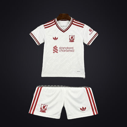 Liverpool 26-27 Visitante (Niño) (delante)