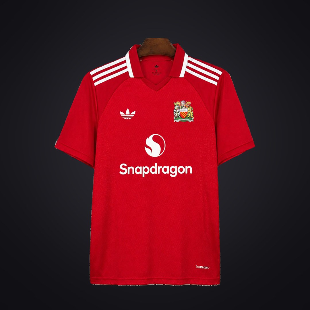 Manchester United 26-27 Cuarta (Fan Version) (delante)