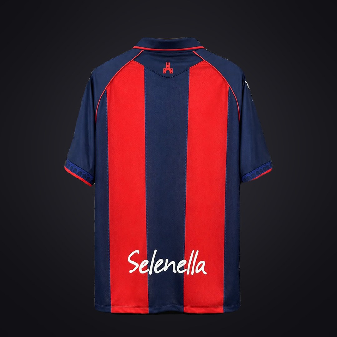 Bolonia 26-27 Local (Fan Version) (detrás)