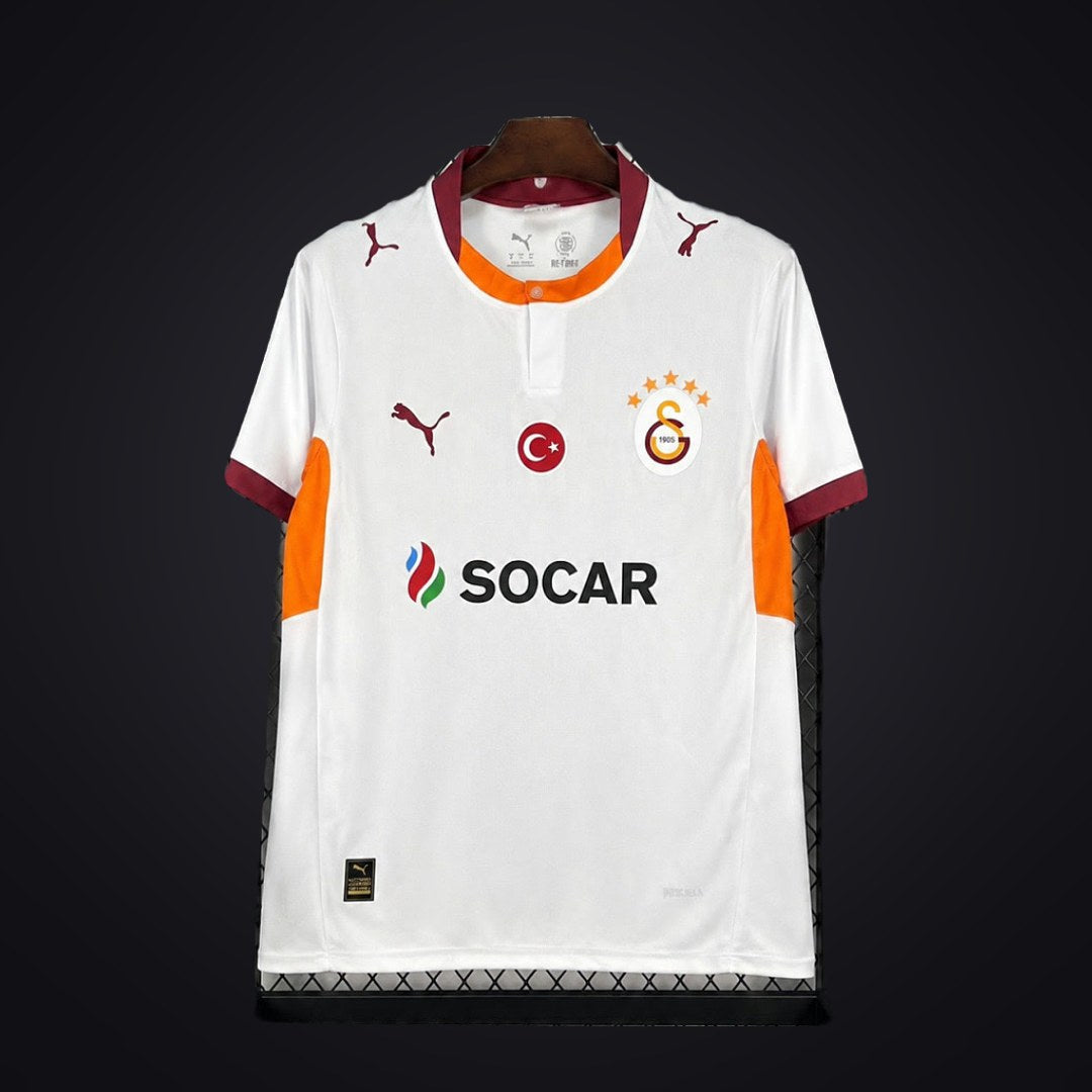 Galatasaray 26-27 Visitante (Fan Version) (delante)