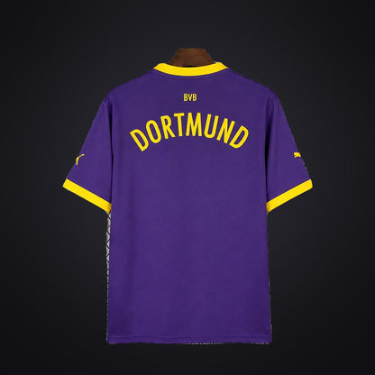 Borussia Dortmund 26-27 Edición Especial (Fan Version) (detrás)