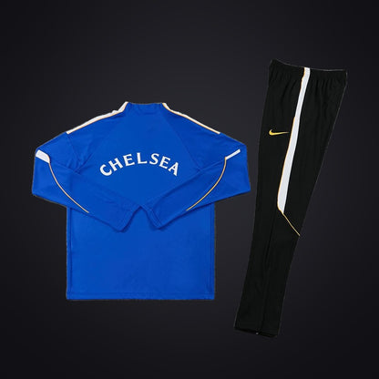 Chelsea 26-27 Entreno (Niño) (detrás)