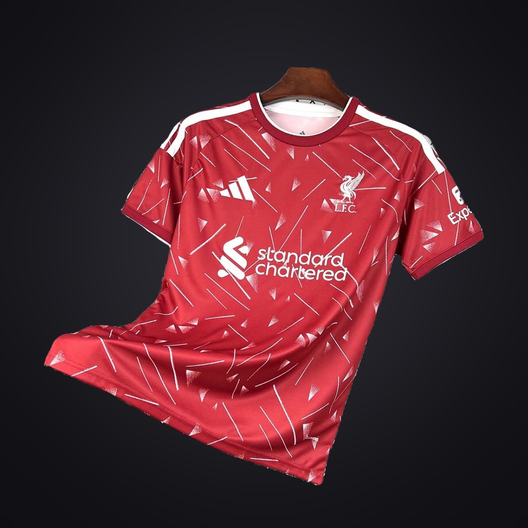 Liverpool 26-27 Local (Fan Version) (delante)