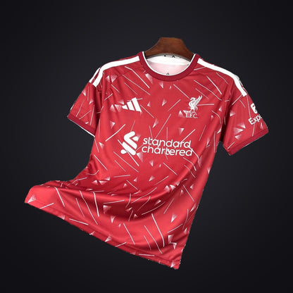 Liverpool 26-27 Local (Fan Version) (delante)