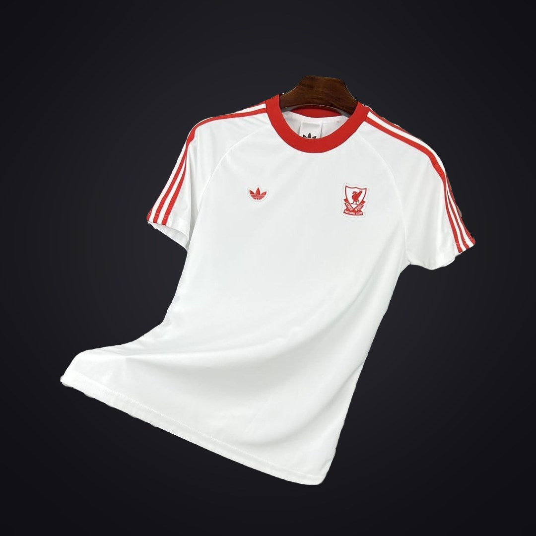 Liverpool 26-27 Edición Especial (Fan Version) (delante)