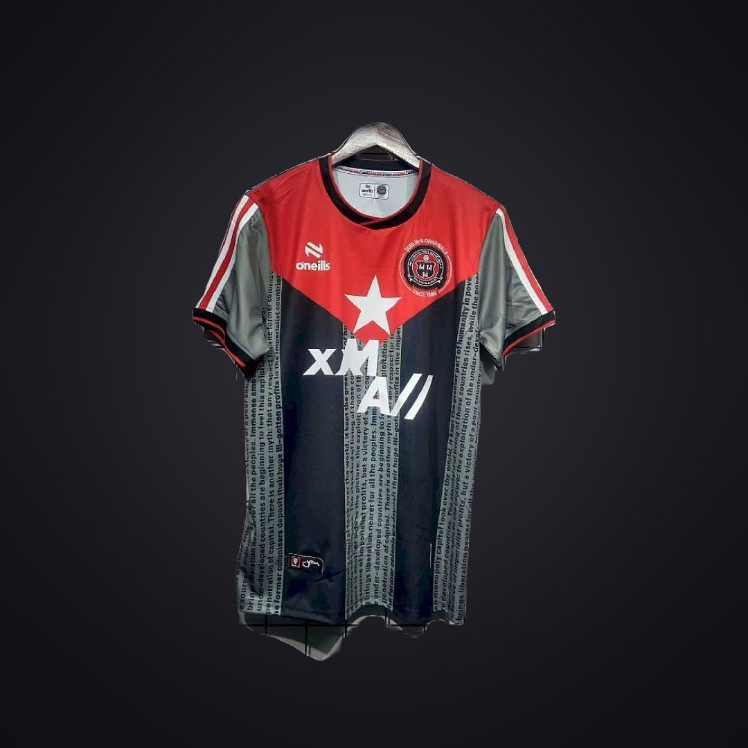 Bohemians Fc 26-27 Edición Especial (Fan Version) (delante)