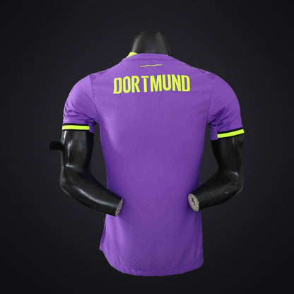 Borussia Dortmund 26-27 Tercera (Player Version) (detrás)
