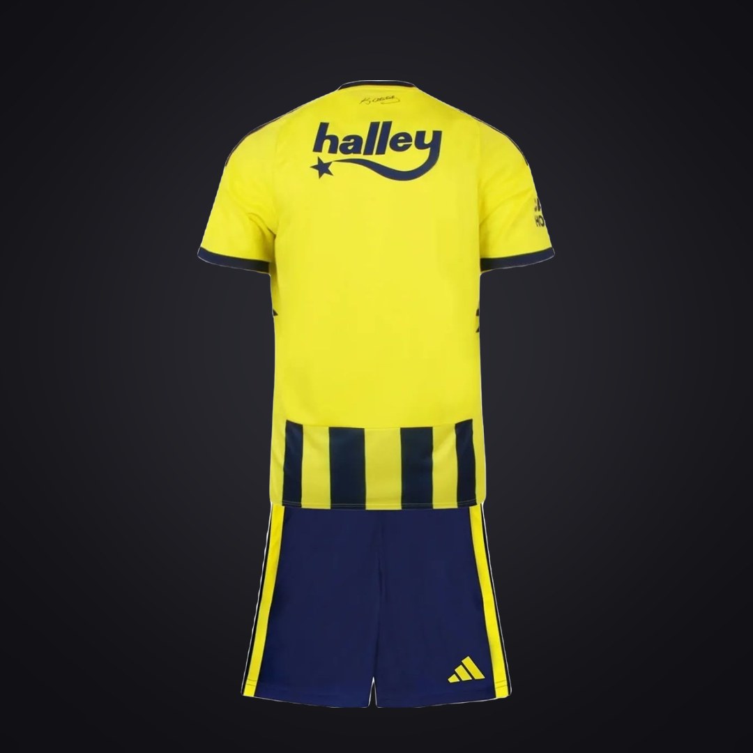 Fenerbahce 26-27 Local (Niño) (detrás)
