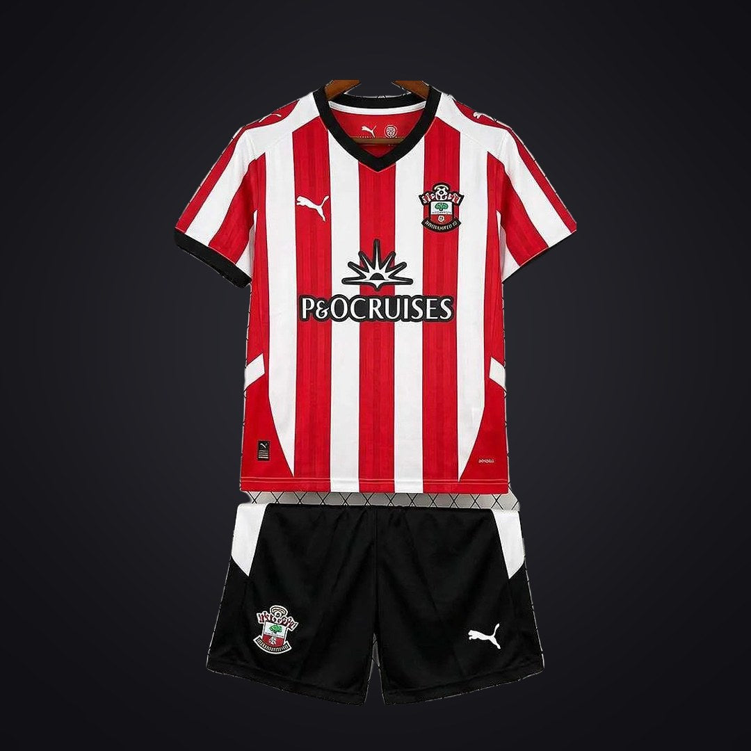 Southampton 26-27 Local (Niño) (delante)