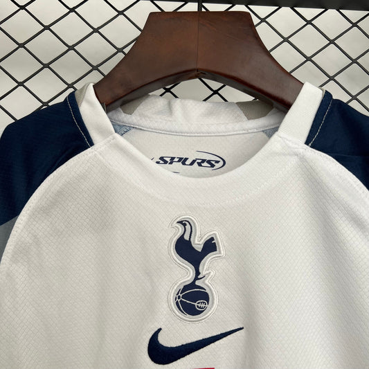Tottenham 25-26 Local (Niño)