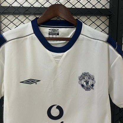 Retro Manchester United 00-01 Visitante