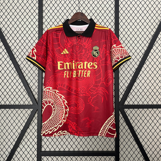 Real Madrid 2024 Edición Especial (Fan Version)